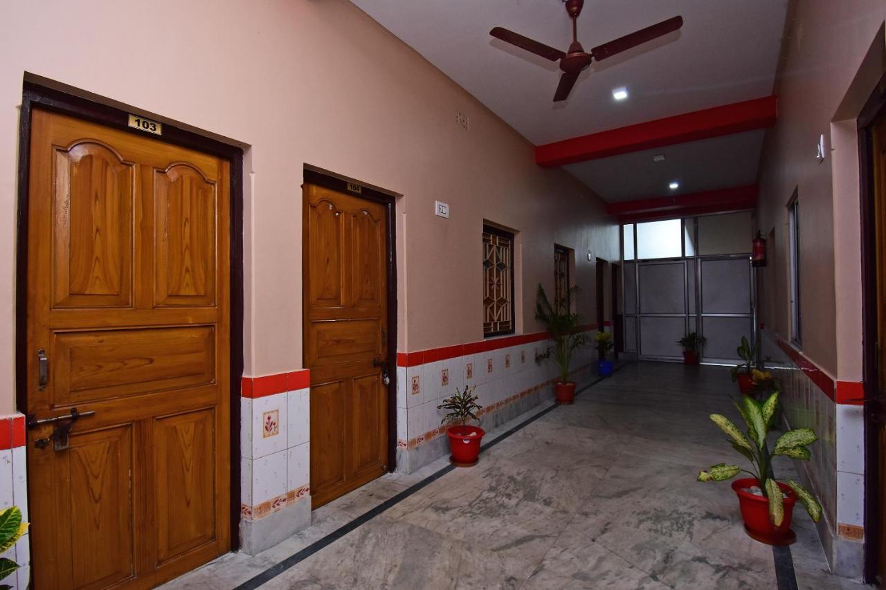 โอโย 37829 โฮเต็ล มิศรา Hotel Andal ภายนอก รูปภาพ