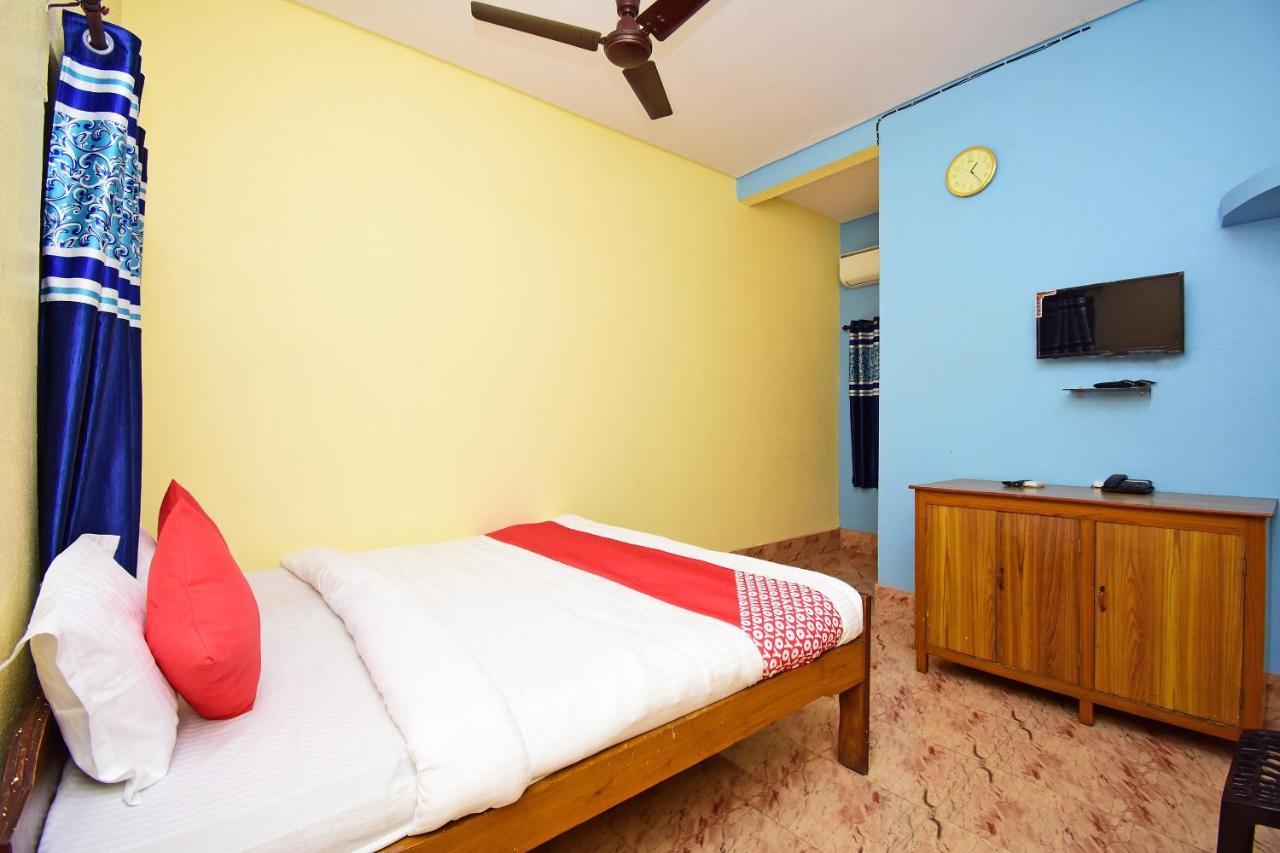 โอโย 37829 โฮเต็ล มิศรา Hotel Andal ภายนอก รูปภาพ