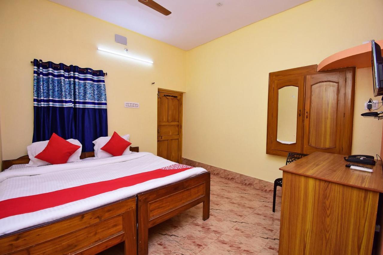 โอโย 37829 โฮเต็ล มิศรา Hotel Andal ภายนอก รูปภาพ