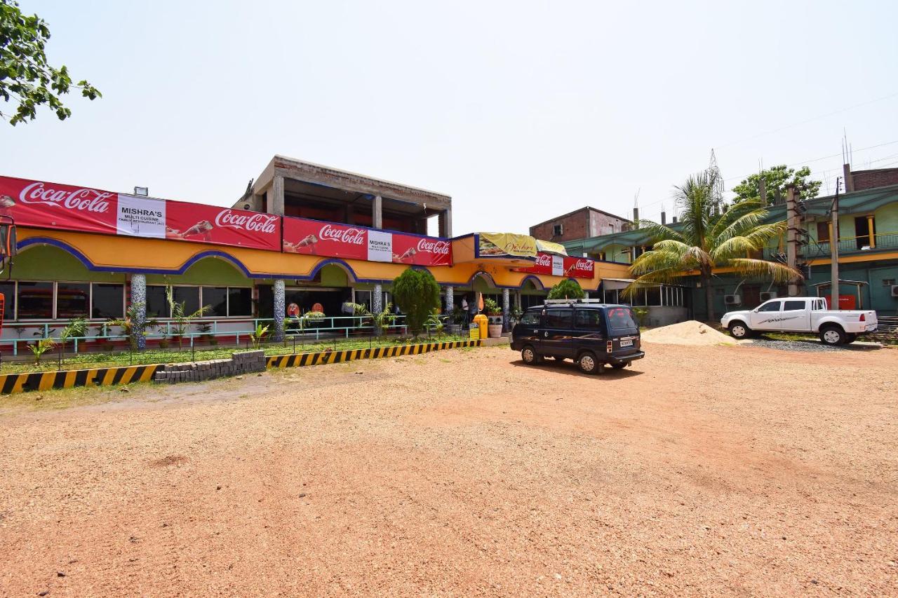 โอโย 37829 โฮเต็ล มิศรา Hotel Andal ภายนอก รูปภาพ